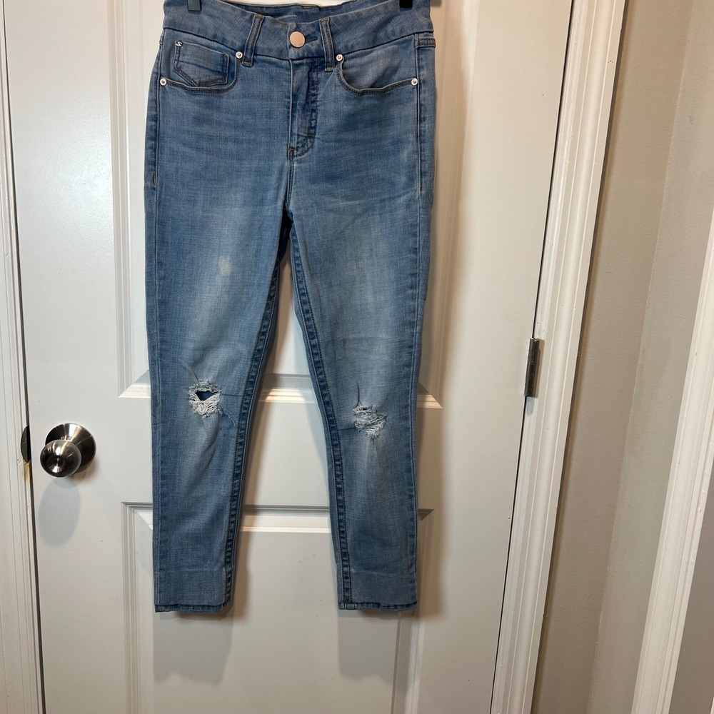Seven7 Womens Skinny Jeans Tummyless High Rise Distressed Light Blue Size 4